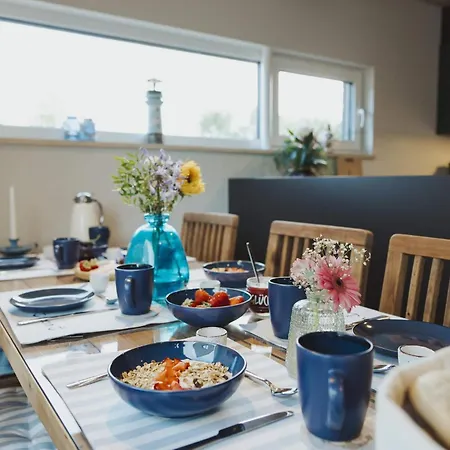 Familienhaus Mit Hochwertigem Design Prázdninový dům *