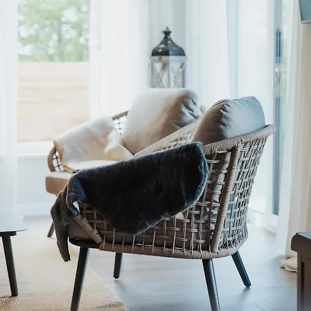 Familienhaus Mit Hochwertigem Design * Sagard